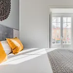 Elegant 2br + Gourmet Kitchen | Mid-term 公寓