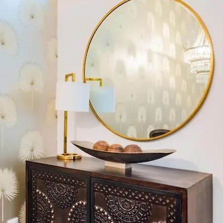 Wfh Luxury With Gourmet Kitchen *