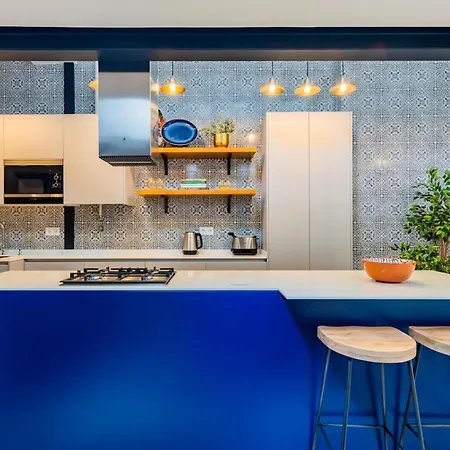 Elegant 2br + Gourmet Kitchen | Mid-term Apartamento Lisboa