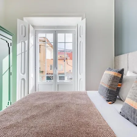 公寓 Elegant 2br + Gourmet Kitchen | Mid-term